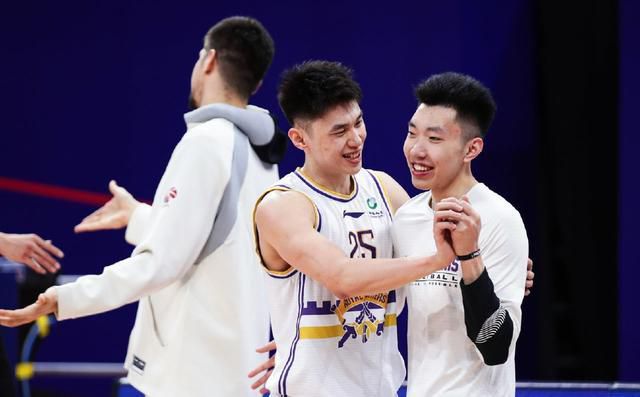 卡林纳维尔