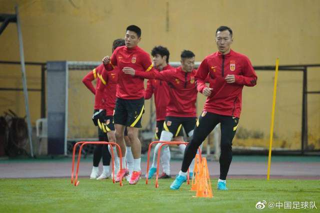 捷克街头100集完整在线播放